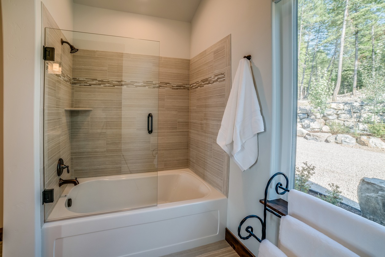 Shower & Tub Installation in Naples
